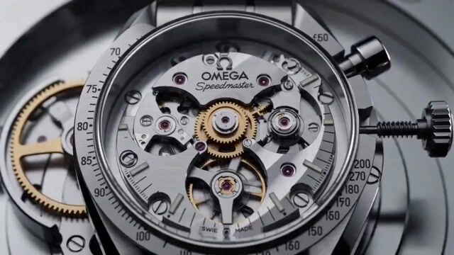 Кинематографичный промпт для Omega Speedmaster