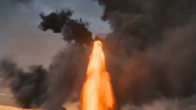 Промпт невозможного кинематографического перехода для Seedance 2.0