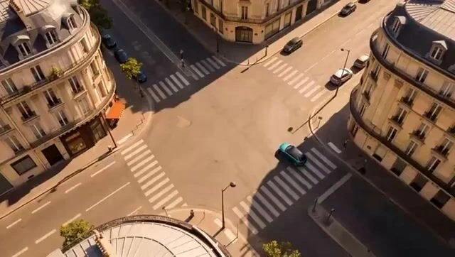 Реклама люксового электровнедорожника