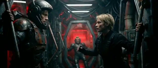 Sci-fi кинематографический промпт с оборотом на 360°