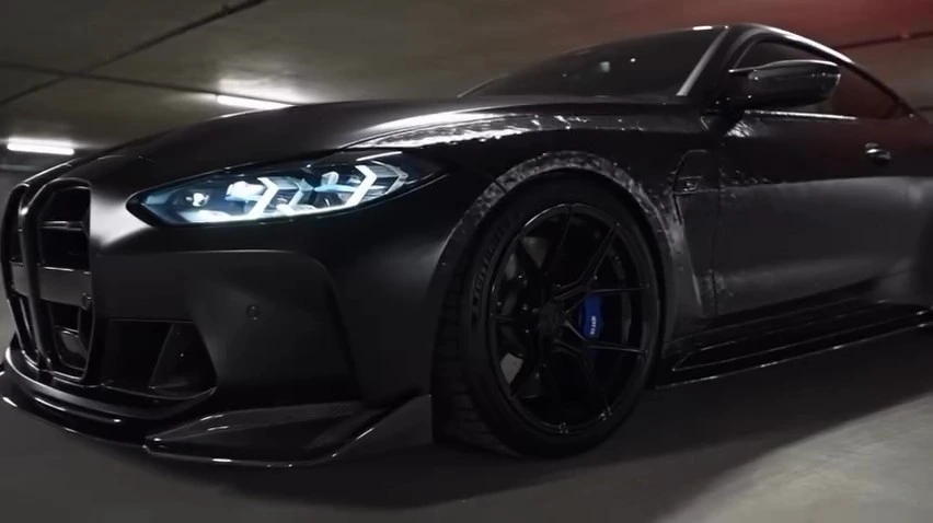BMW из жидкого металла