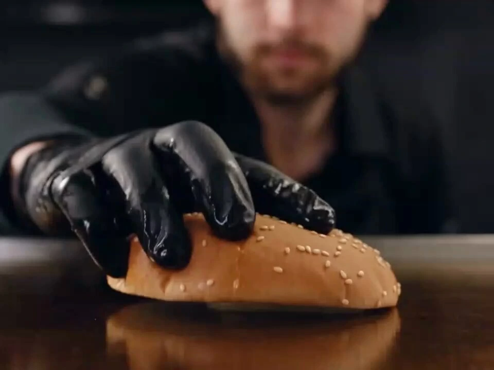 Коммерческое видео двойного чизбургера Wendy's