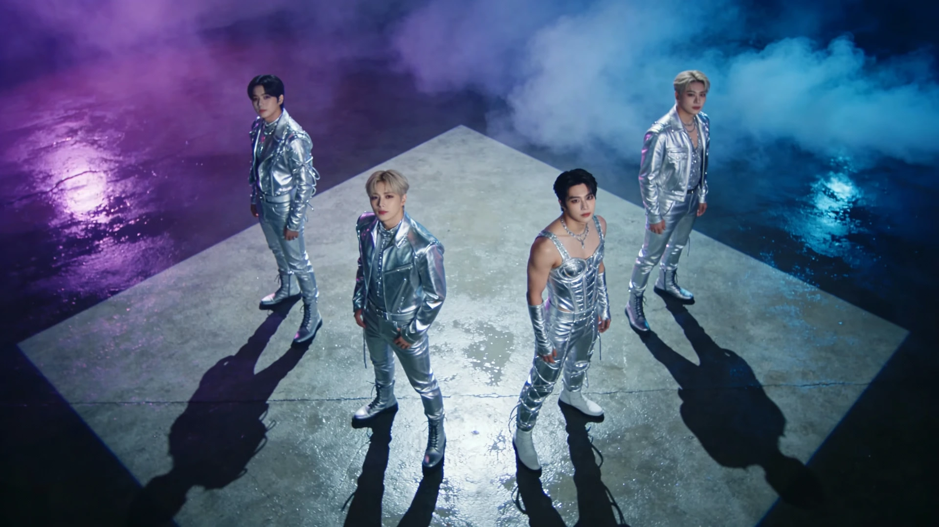 Футуристический концепт K-Pop